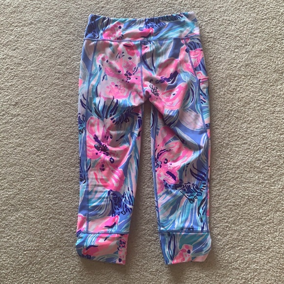 UPF 50+ LUXLETIC 21" FARA WEEKENDER CROP LEGGING - Picture 3 of 3